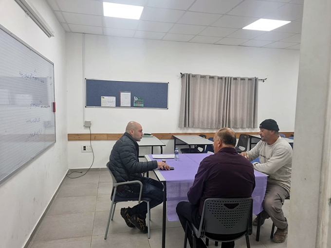 أجتماع أهالي طلاب المدرسة الثانوية التكنولوجية جلجولية